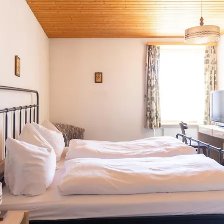 Golf Des Alpes * Samedan